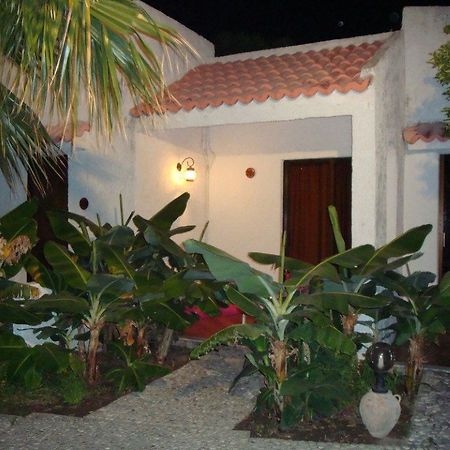 Oasis Hotel Bungalows Afandou Rhodes Exteriör bild